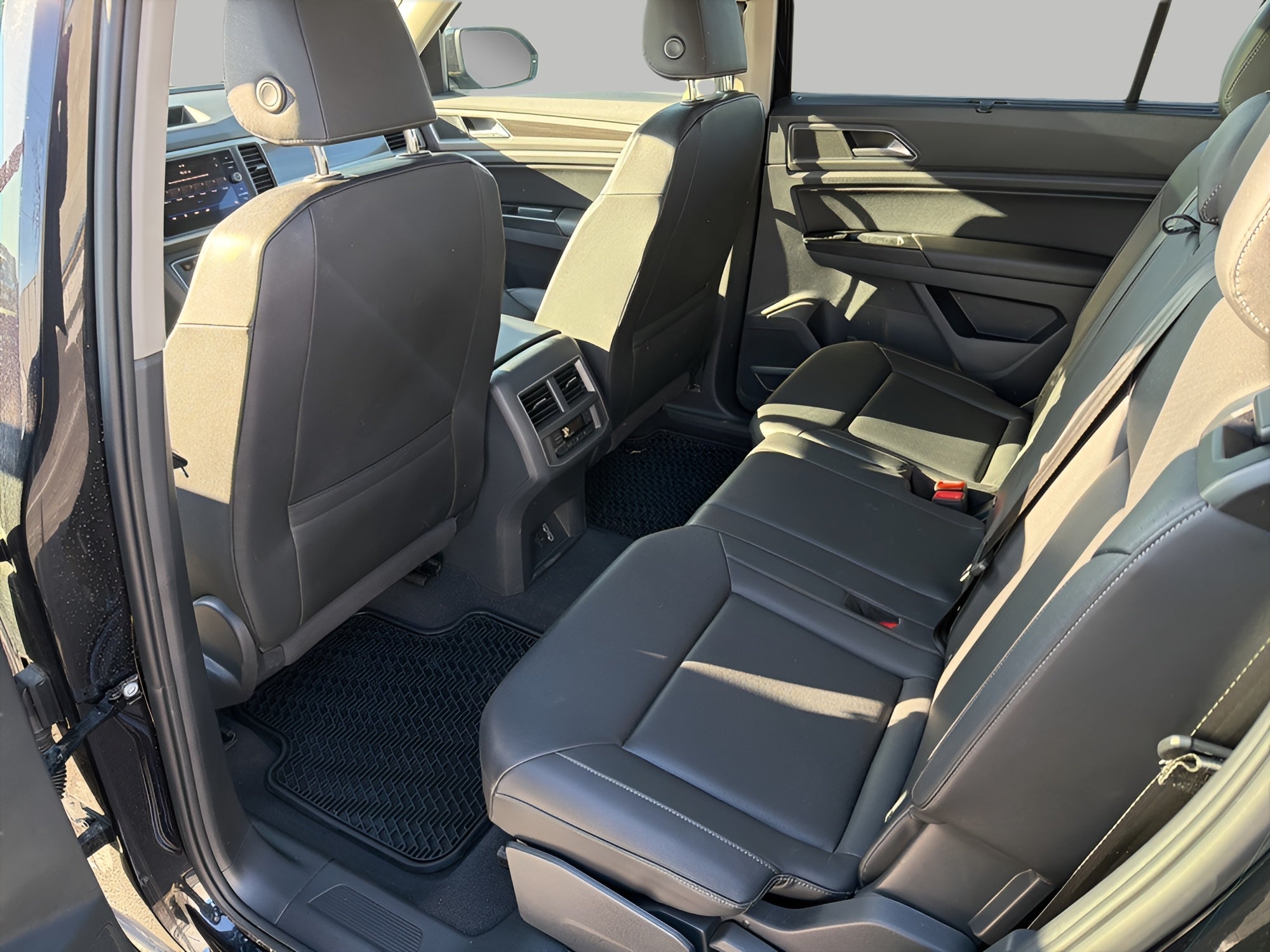 2026 Volkswagen Atlas 2.0T SEL Premium R-Line 4MOTION