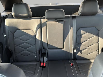 2025 Volkswagen Atlas Cross Sport 2.0T SE w/Technology 4MOTION