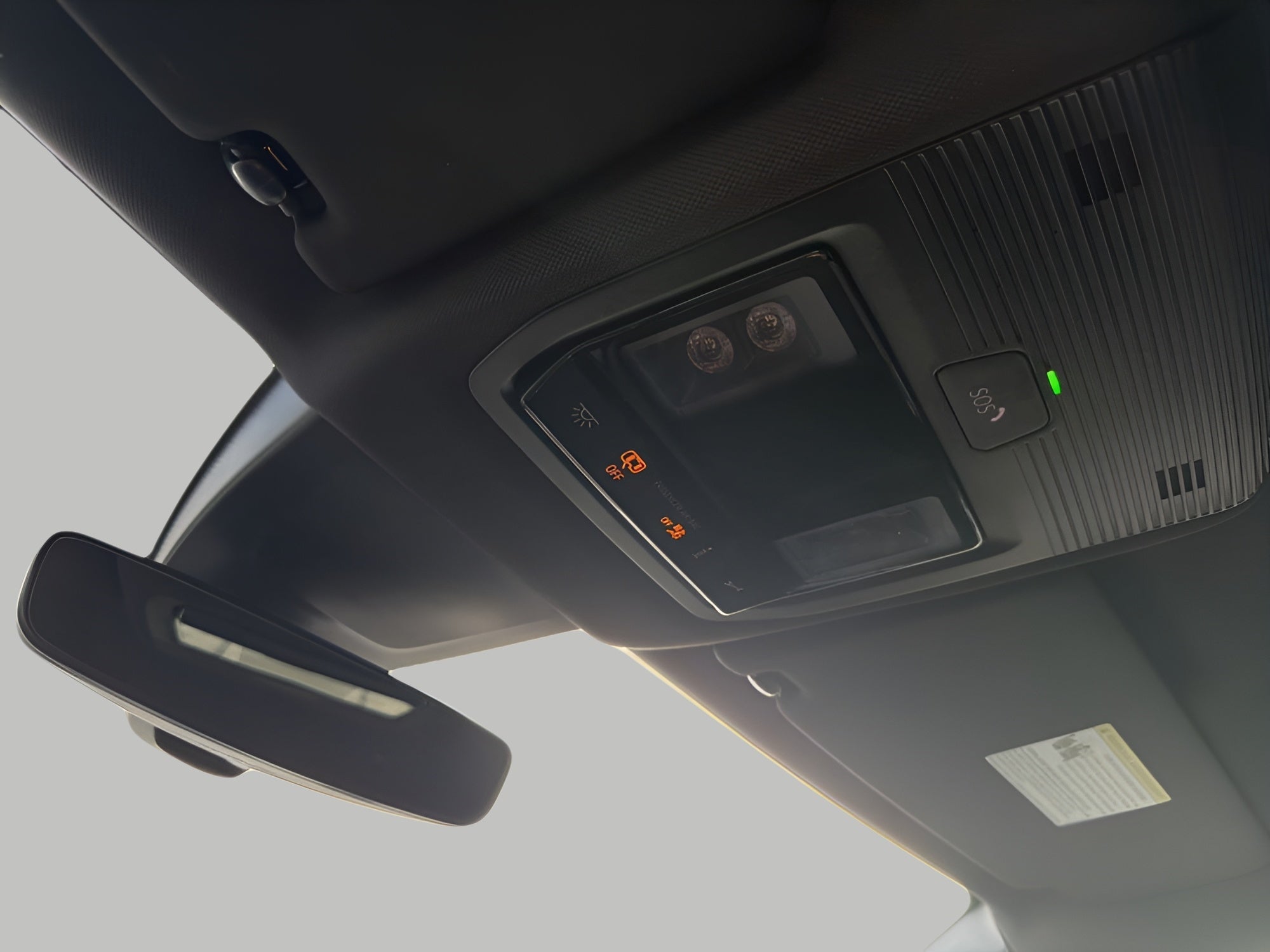 2025 Volkswagen Atlas Cross Sport 2.0T SE w/Technology 4MOTION