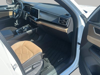 2024 Volkswagen Atlas Cross Sport 2.0T SE w/Technology 4MOTION