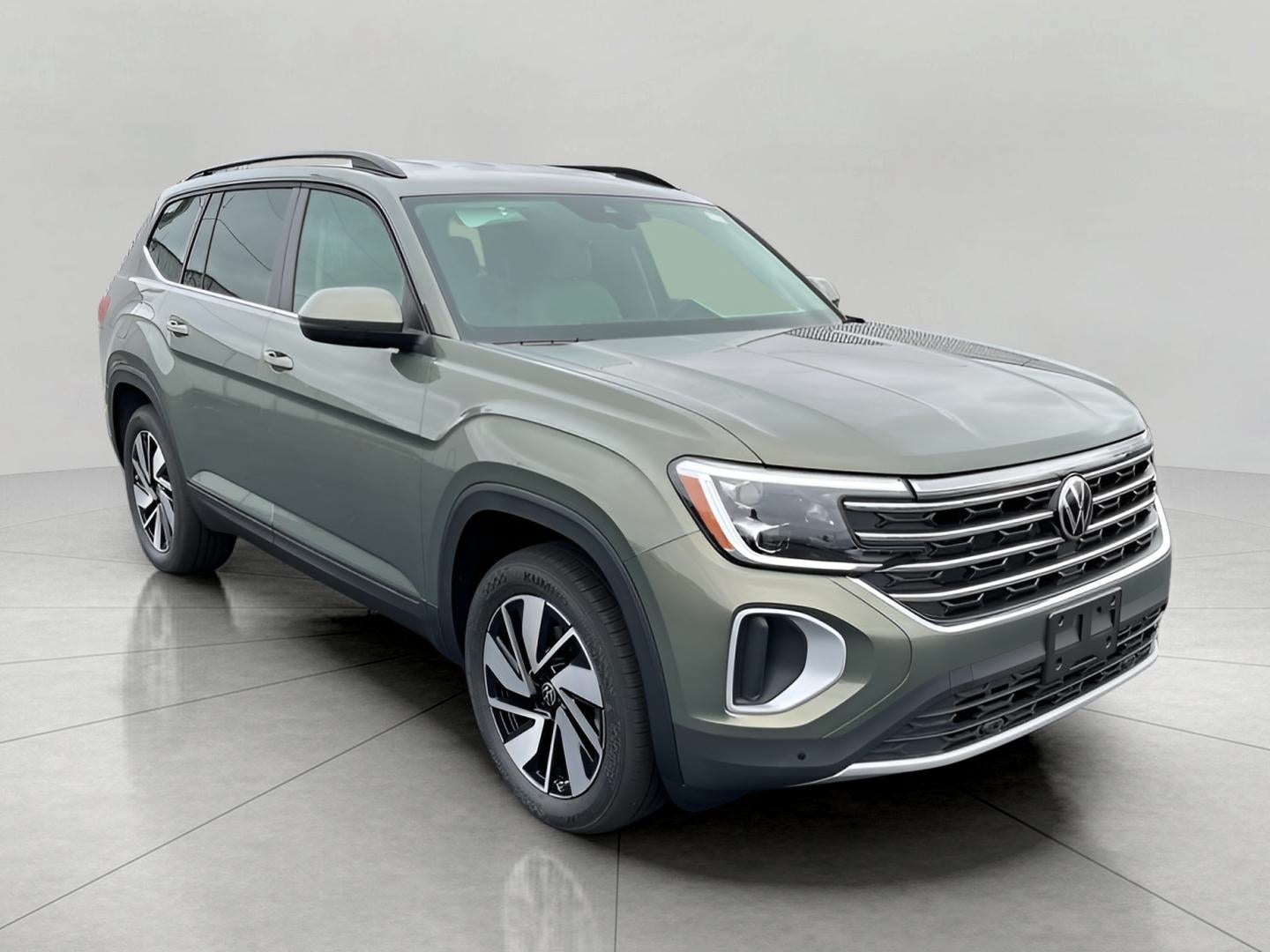 2026 Volkswagen Atlas 2.0T SE w/Technology 4MOTION