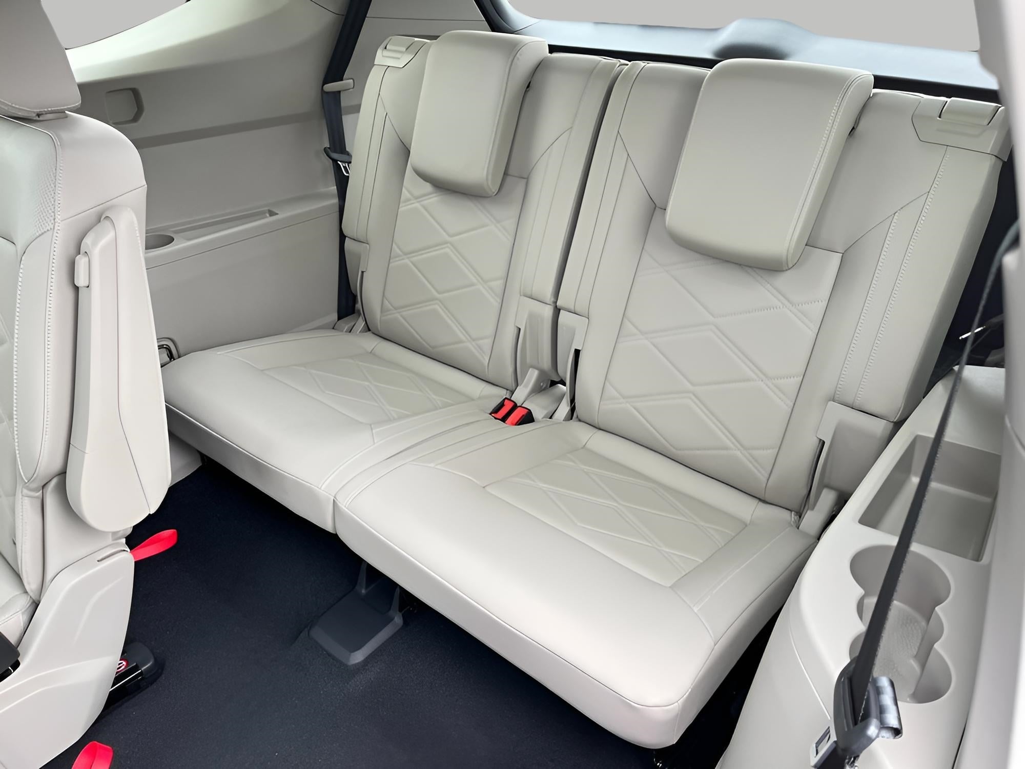 2026 Volkswagen Atlas 2.0T SE w/Technology 4MOTION