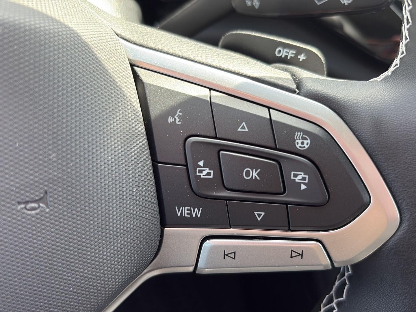 2026 Volkswagen Atlas 2.0T SE w/Technology 4MOTION