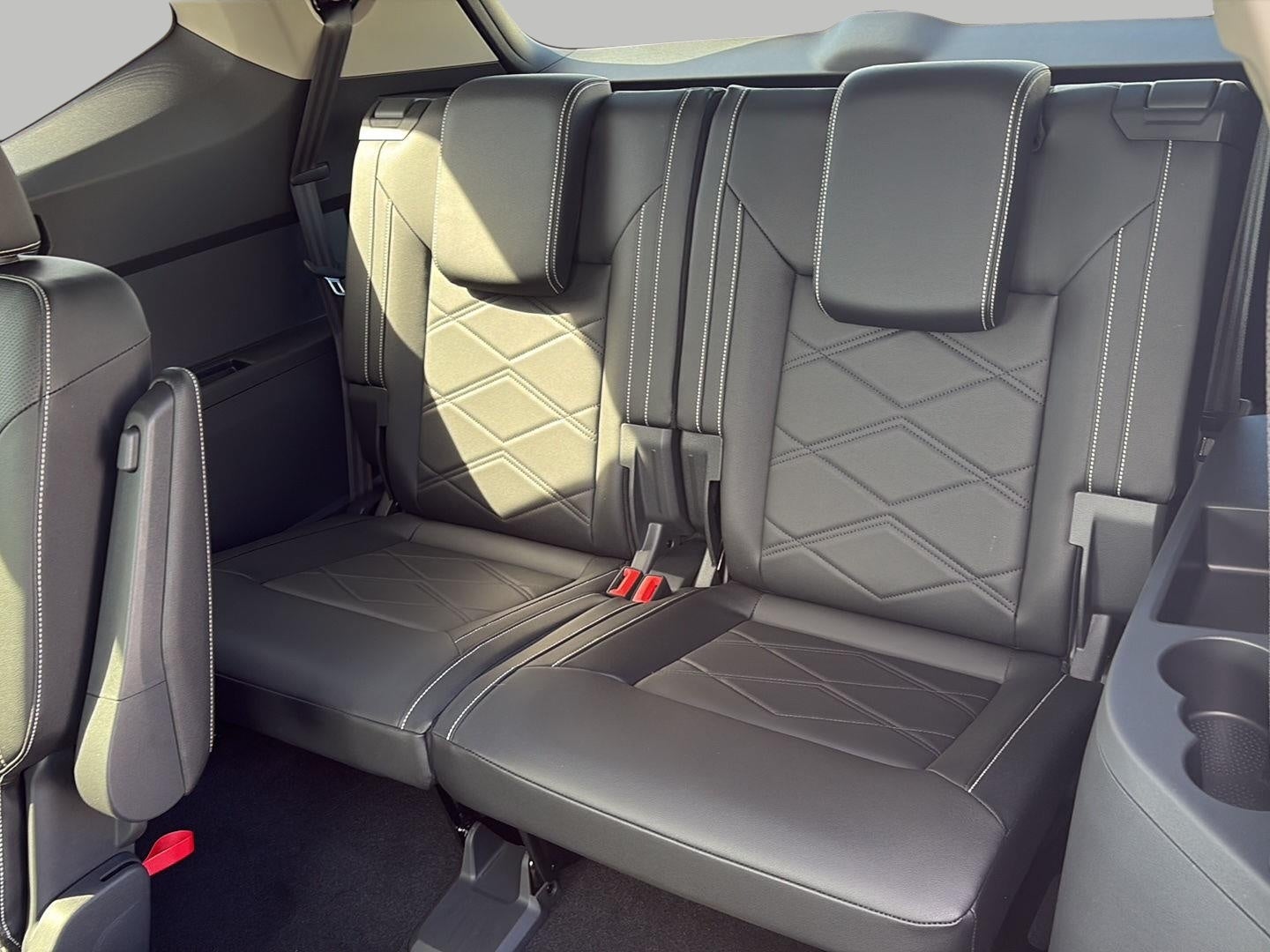 2026 Volkswagen Atlas SE w/Tech - Photo 22