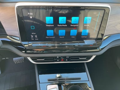 2026 Volkswagen Atlas 2.0T SE w/Technology 4MOTION