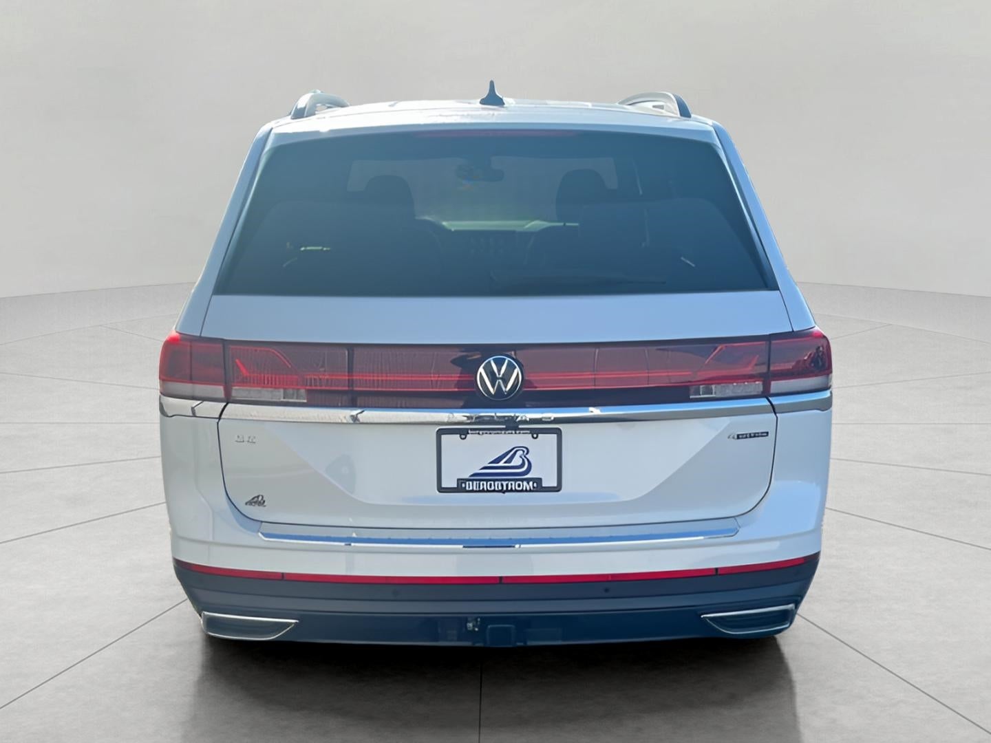 2026 Volkswagen Atlas 2.0T SE w/Technology 4MOTION