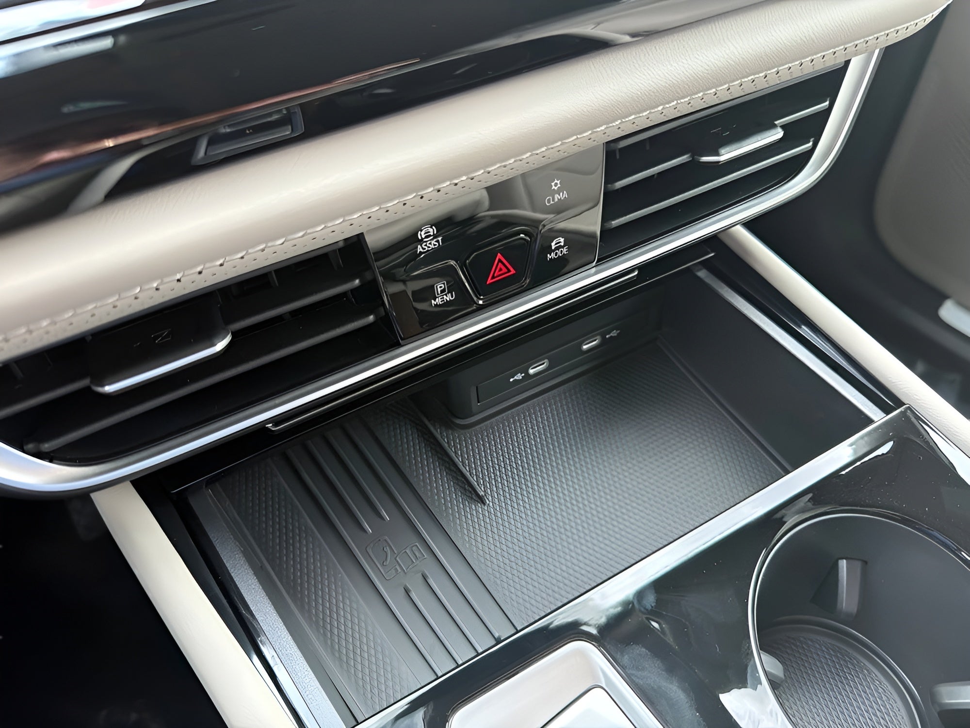 2026 Volkswagen Atlas 2.0T SE w/Technology 4MOTION