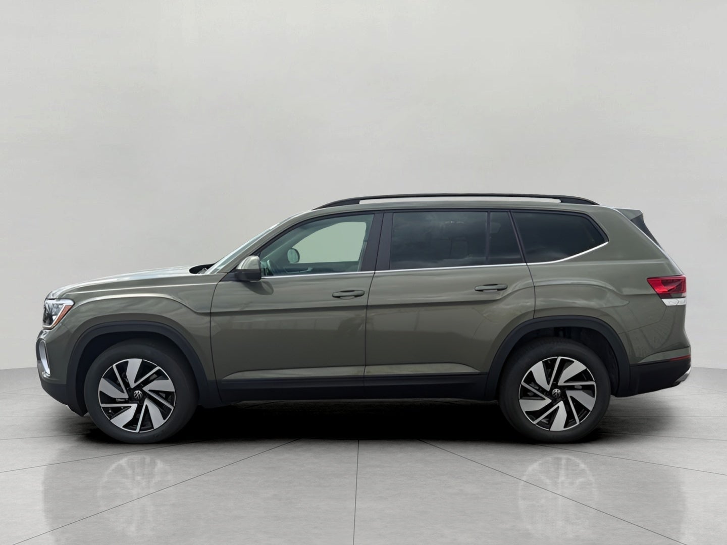 2026 Volkswagen Atlas 2.0T SE w/Technology 4MOTION