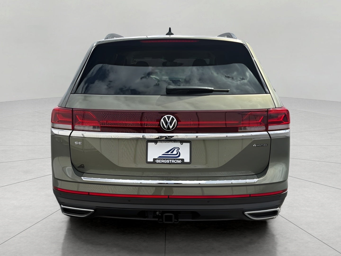 2026 Volkswagen Atlas 2.0T SE w/Technology 4MOTION