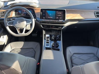 2026 Volkswagen Atlas 2.0T SE w/Technology 4MOTION