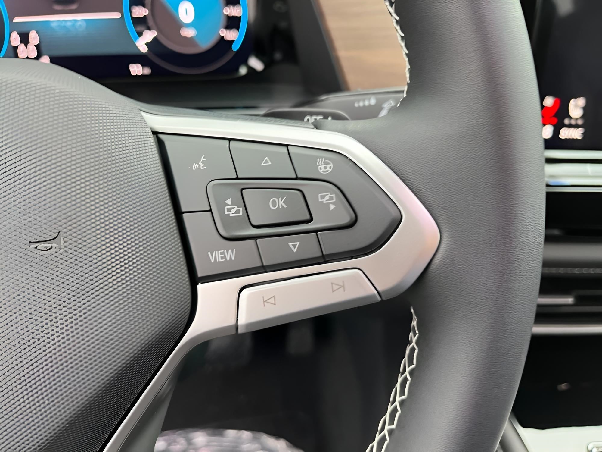 2026 Volkswagen Atlas 2.0T SE w/Technology 4MOTION