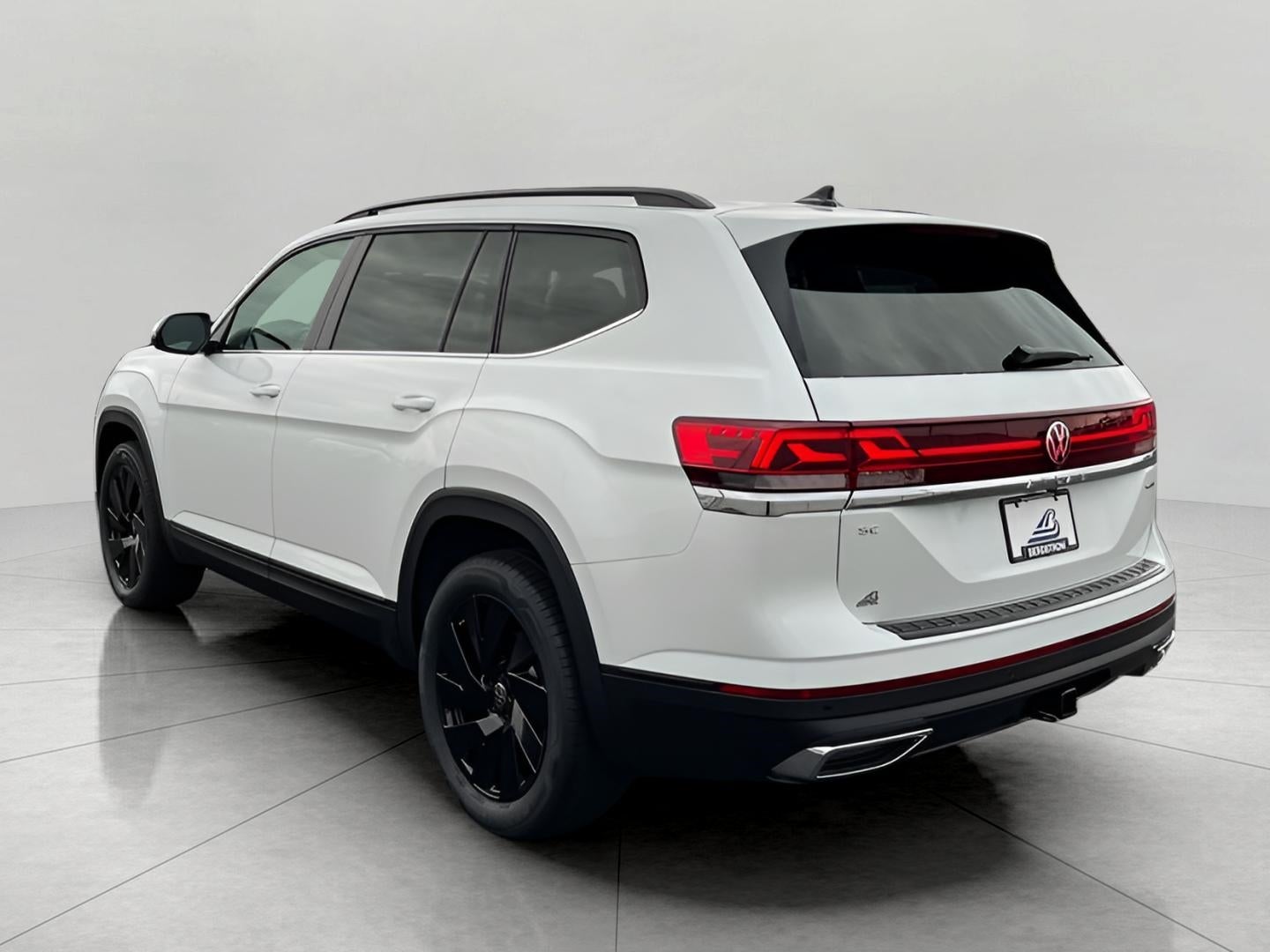 2026 Volkswagen Atlas 2.0T SE w/Technology 4MOTION