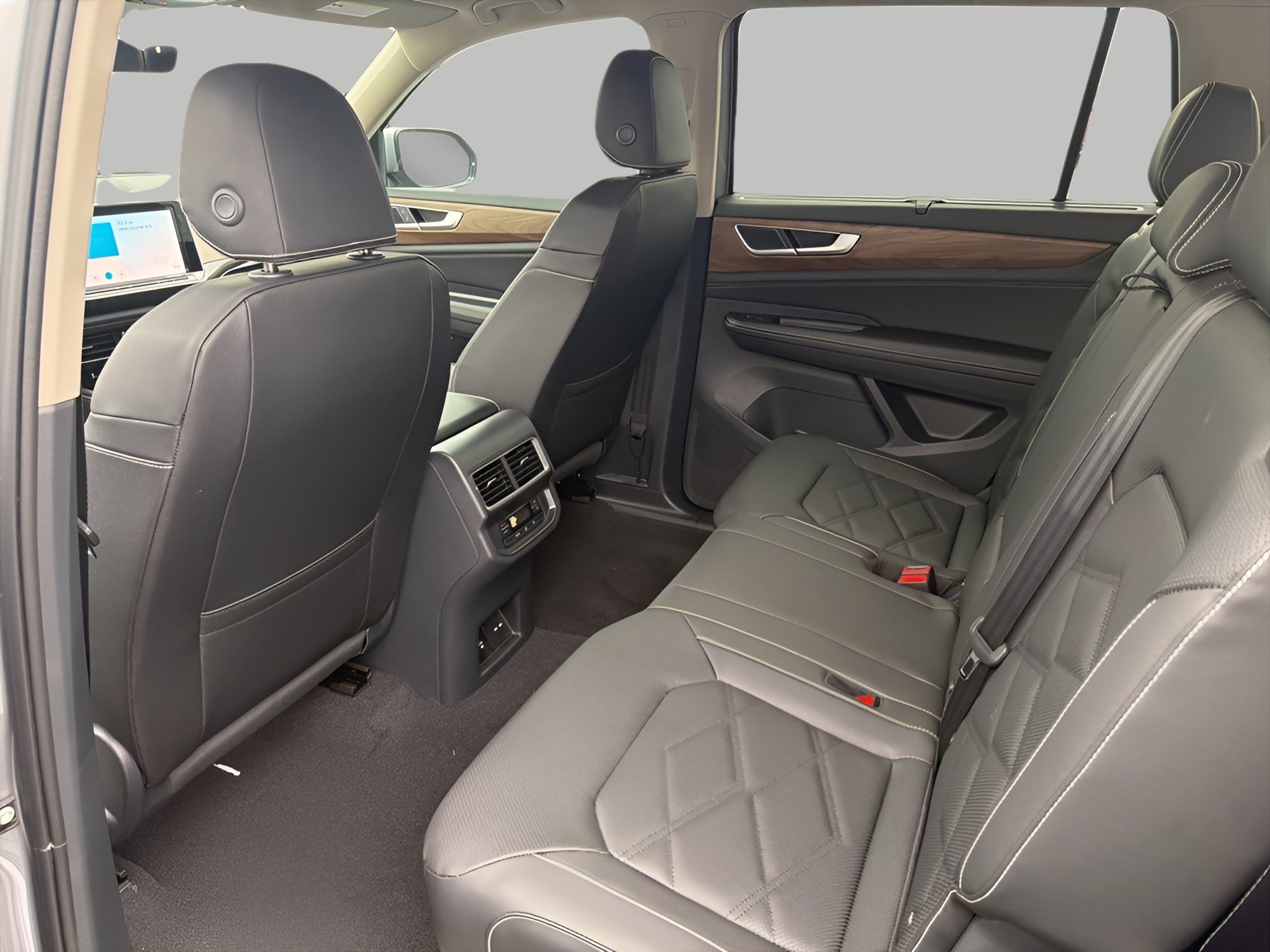 2026 Volkswagen Atlas 2.0T SE w/Technology 4MOTION