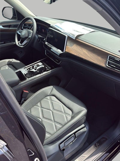 2026 Volkswagen Atlas 2.0T SE w/Technology 4MOTION