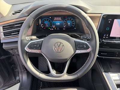 2025 Volkswagen Atlas 2.0T SE w/Technology 4MOTION