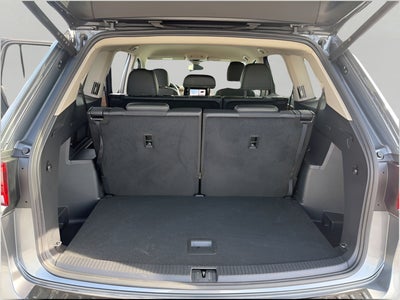 2025 Volkswagen Atlas 2.0T SE w/Technology 4MOTION