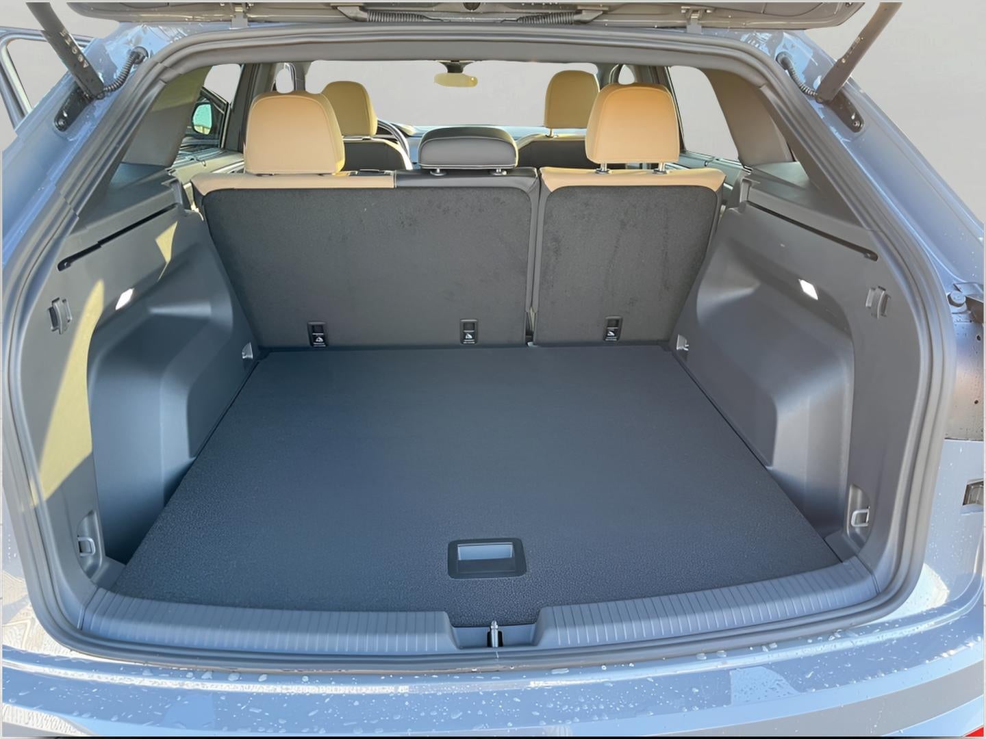 2026 Volkswagen Atlas Cross Sport 2.0T SE w/Technology 4MOTION