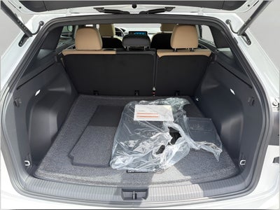 2026 Volkswagen Atlas Cross Sport 2.0T SE w/Technology 4MOTION