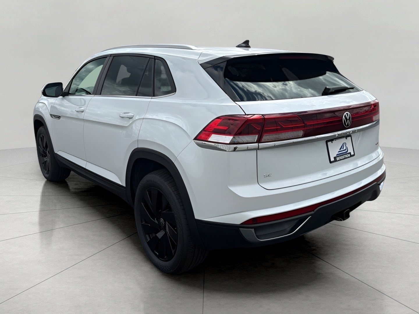 2026 Volkswagen Atlas Cross Sport 2.0T SE w/Technology 4MOTION