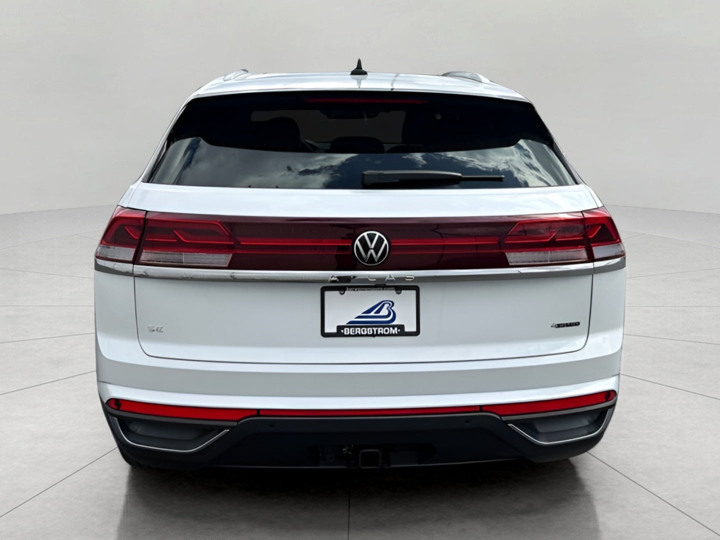 2026 Volkswagen Atlas Cross Sport 2.0T SE w/Technology 4MOTION
