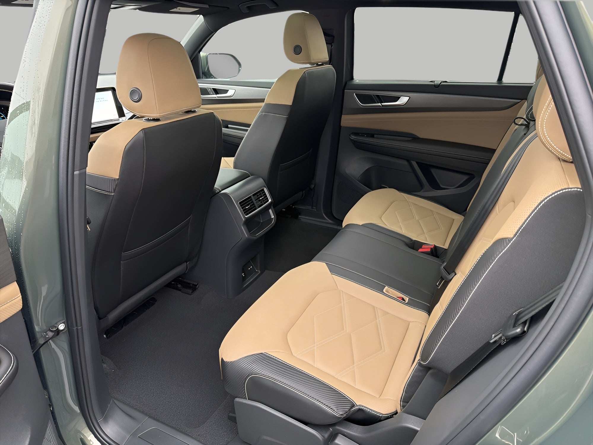 2026 Volkswagen Atlas Cross Sport 2.0T SE w/Technology 4MOTION