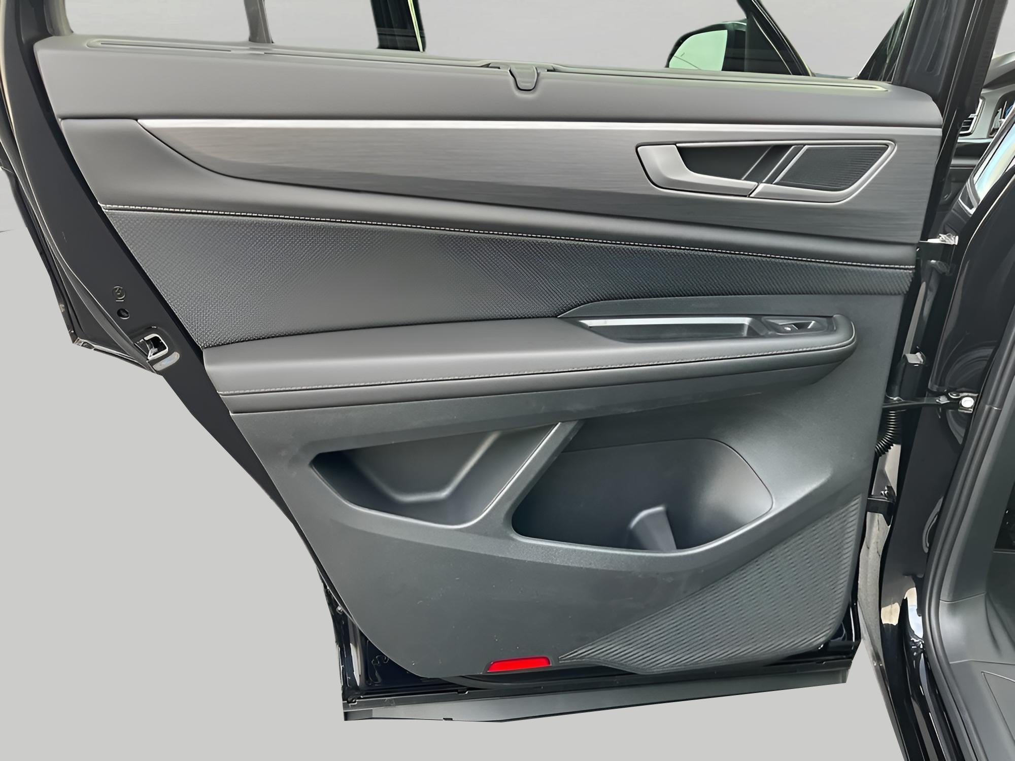 2026 Volkswagen Atlas Cross Sport 2.0T SE w/Technology 4MOTION