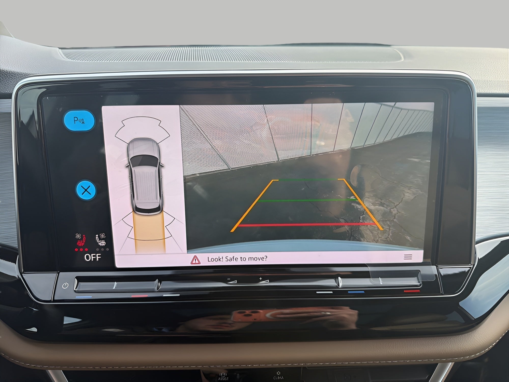 2026 Volkswagen Atlas Cross Sport 2.0T SE w/Technology 4MOTION