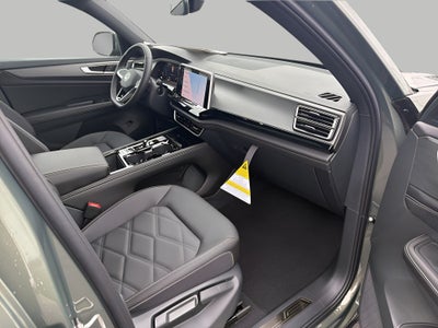 2026 Volkswagen Atlas Cross Sport 2.0T SE w/Technology 4MOTION