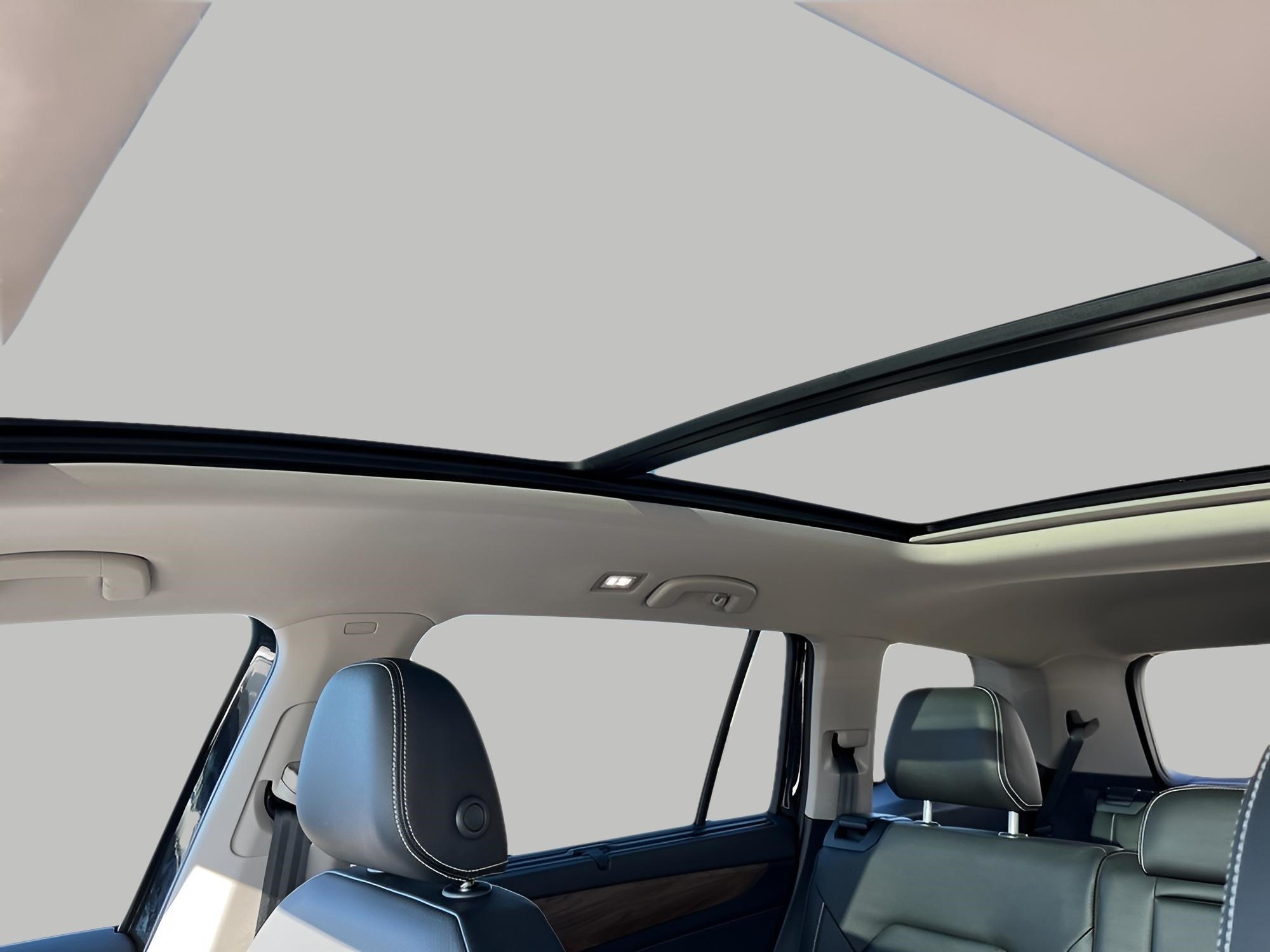 2026 Volkswagen Atlas 2.0T SE w/Technology 4MOTION