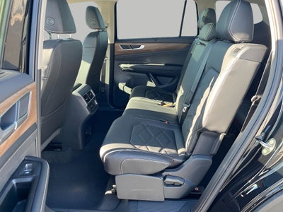 2026 Volkswagen Atlas 2.0T SE w/Technology 4MOTION