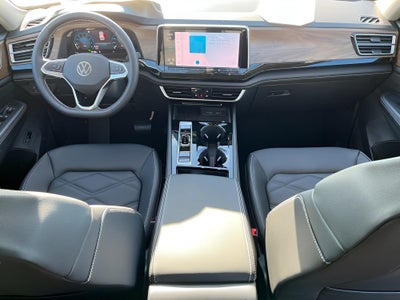 2026 Volkswagen Atlas 2.0T SE w/Technology 4MOTION