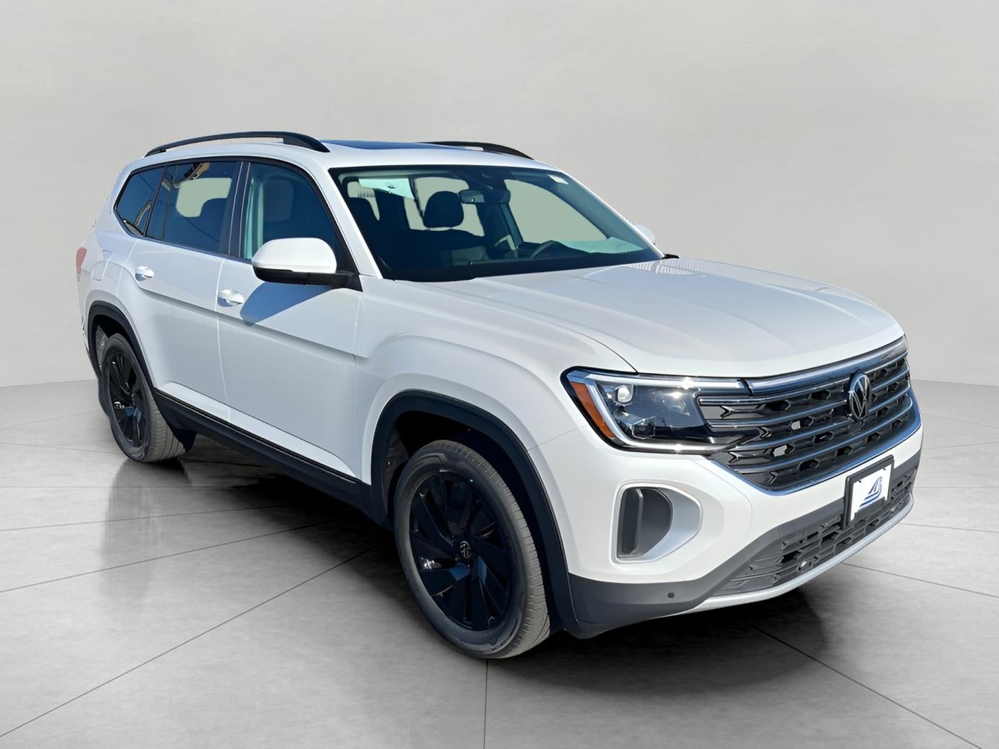 2026 Volkswagen Atlas 2.0T SE w/Technology 4MOTION