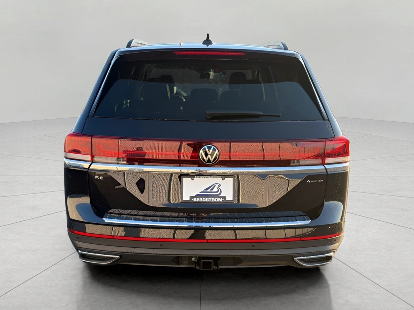 2026 Volkswagen Atlas 2.0T SE w/Technology 4MOTION