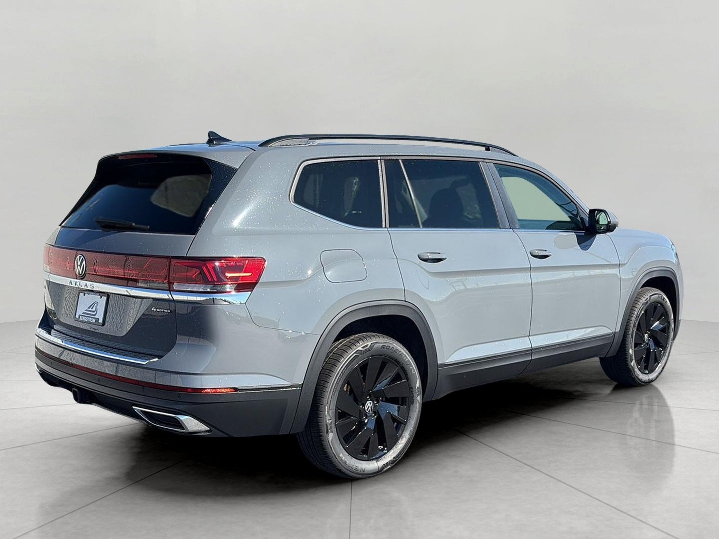2026 Volkswagen Atlas 2.0T SE w/Technology 4MOTION