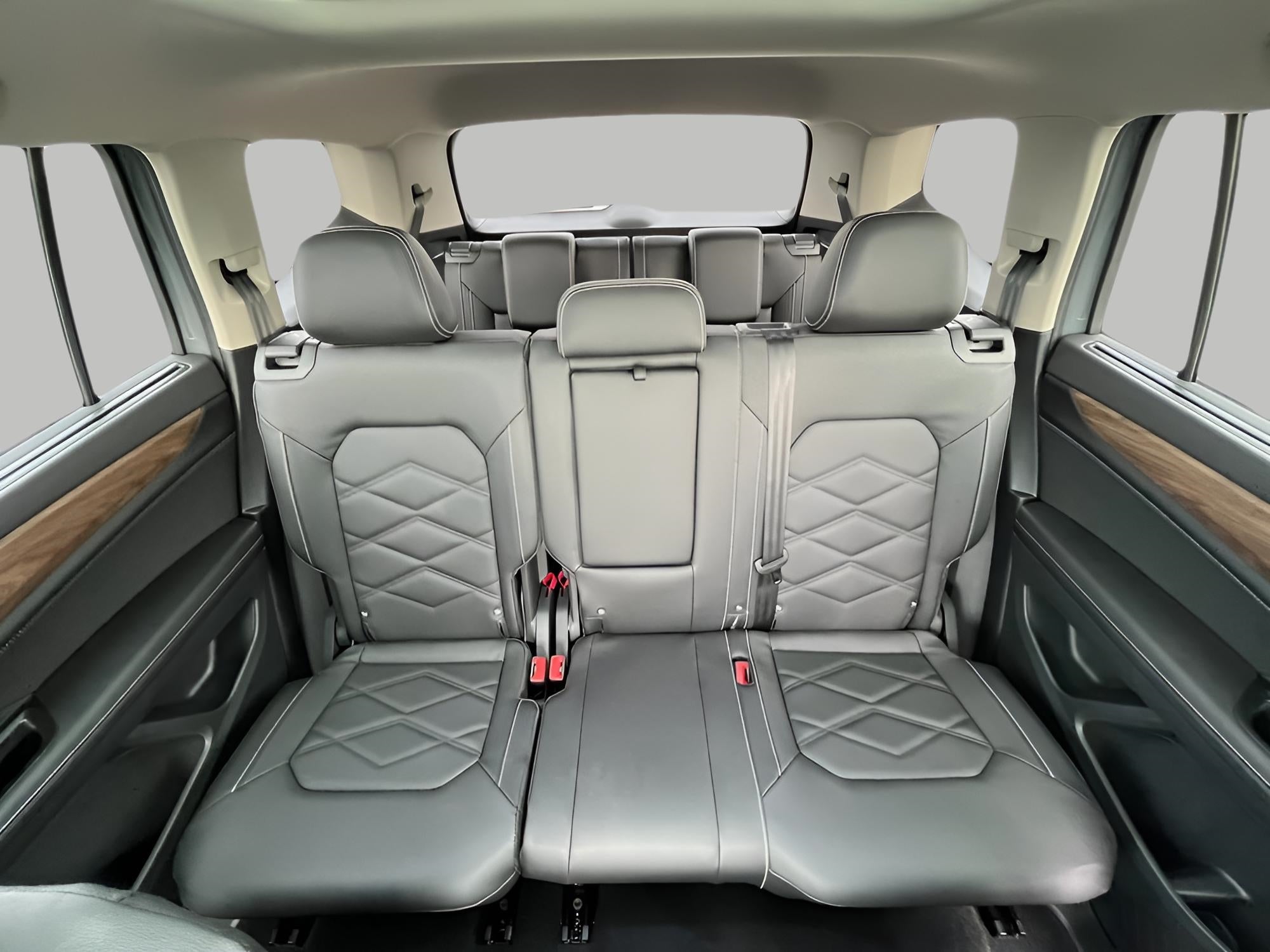 2026 Volkswagen Atlas 2.0T SE w/Technology 4MOTION