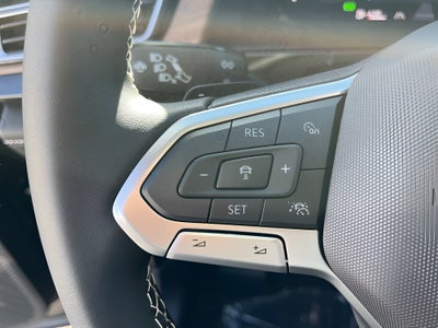 2026 Volkswagen Atlas 2.0T SE w/Technology 4MOTION