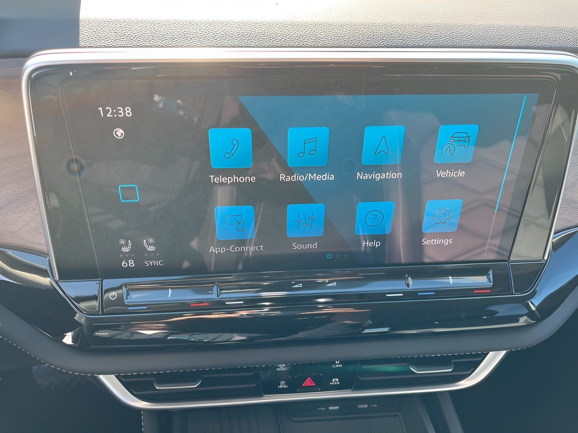 2026 Volkswagen Atlas 2.0T SE w/Technology 4MOTION