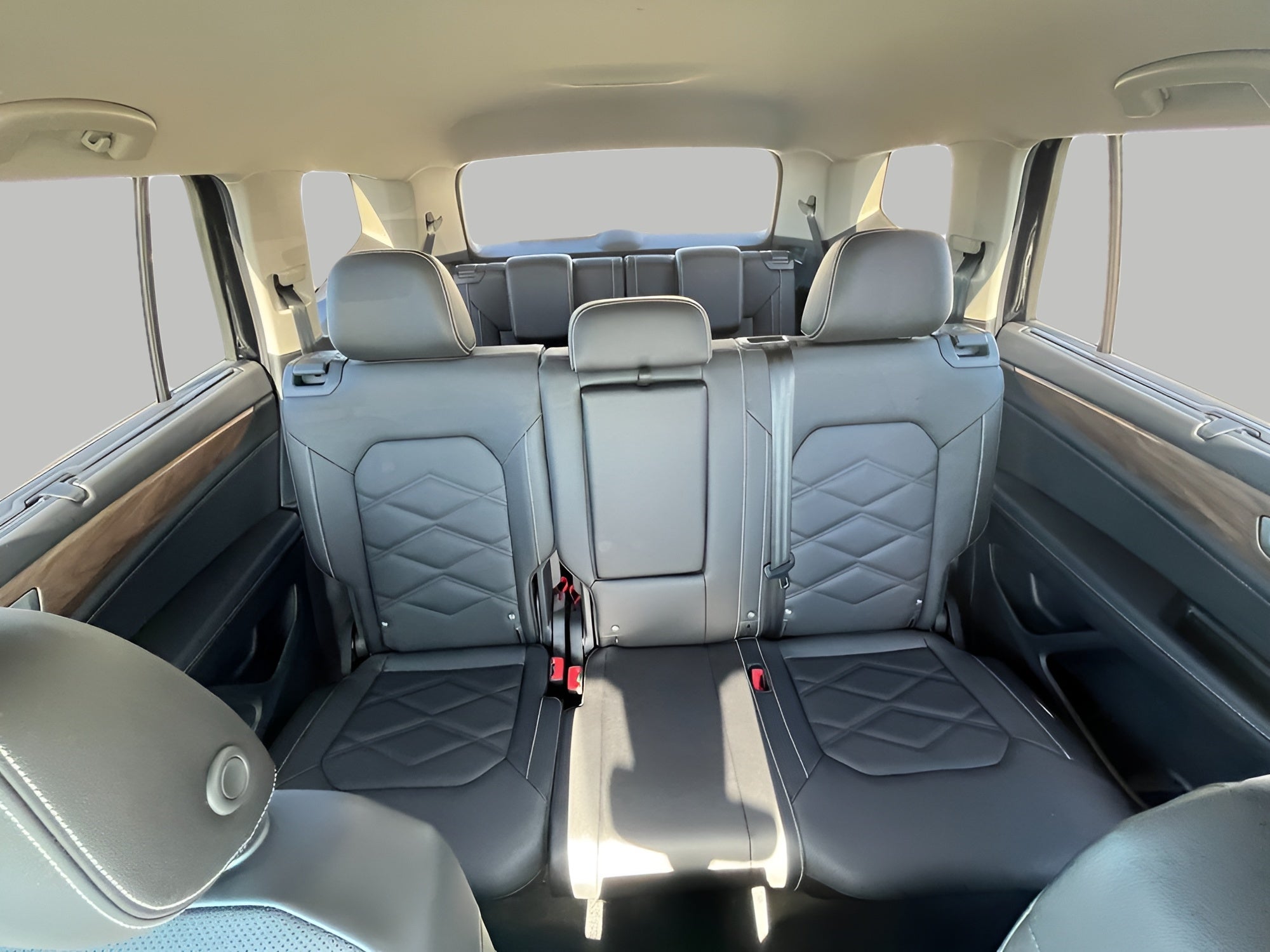 2026 Volkswagen Atlas 2.0T SE w/Technology 4MOTION