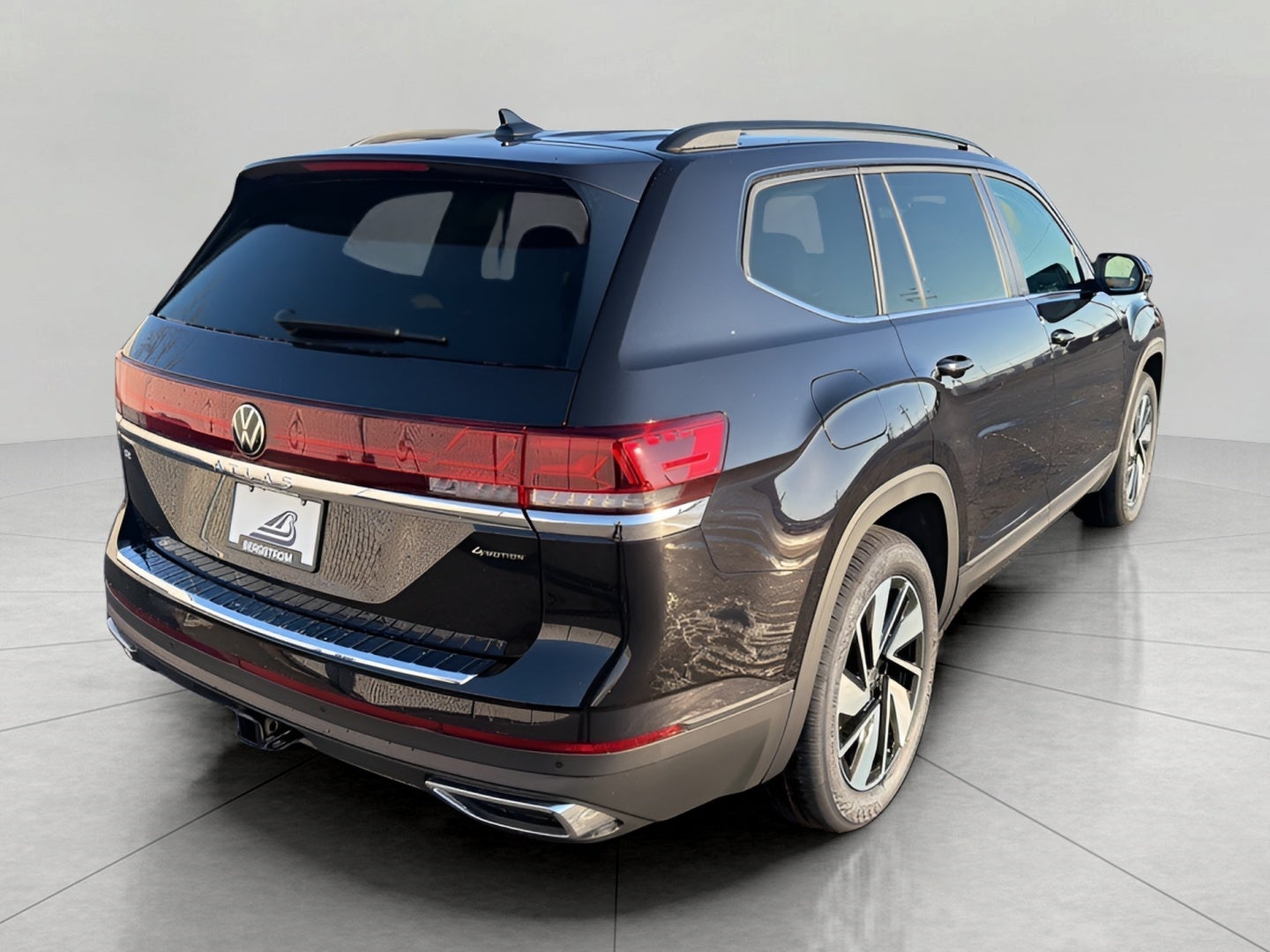 2026 Volkswagen Atlas 2.0T SE w/Technology 4MOTION