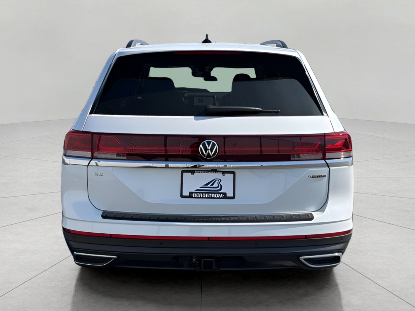 2026 Volkswagen Atlas 2.0T SE w/Technology 4MOTION