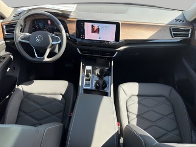 2026 Volkswagen Atlas 2.0T SE w/Technology 4MOTION