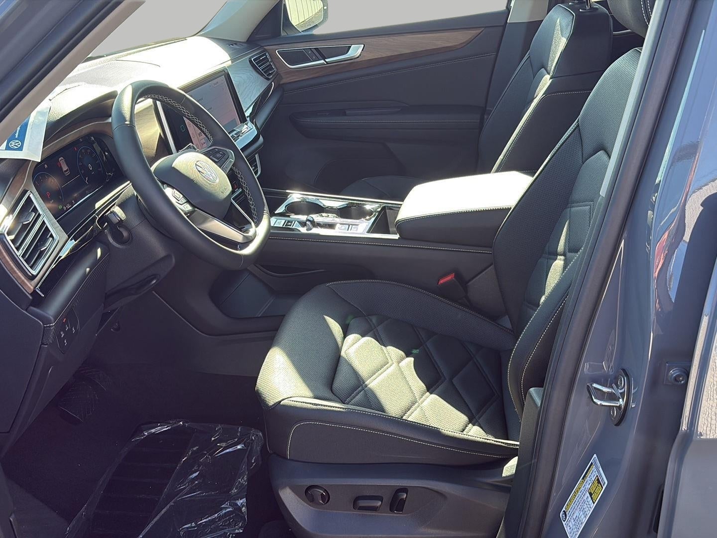 2026 Volkswagen Atlas 2.0T SE w/Technology 4MOTION