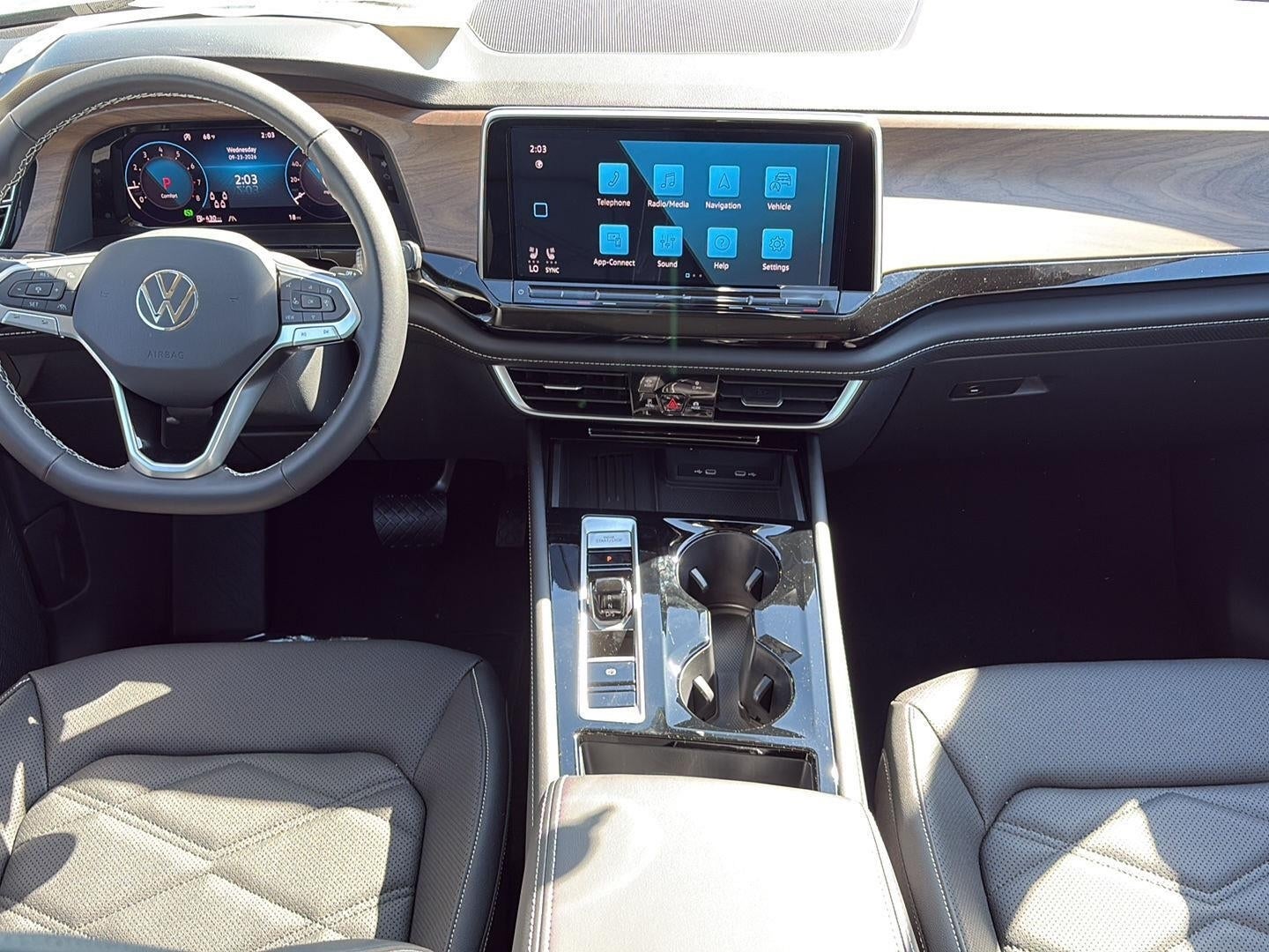 2026 Volkswagen Atlas 2.0T SE w/Technology 4MOTION