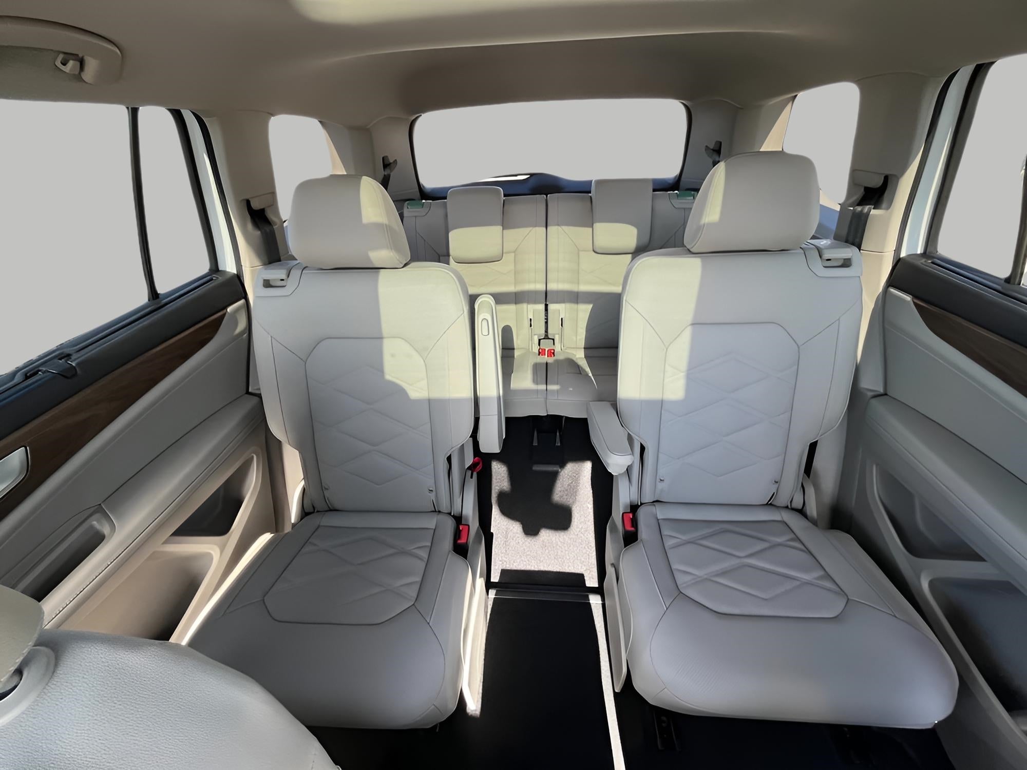 2026 Volkswagen Atlas 2.0T SE w/Technology 4MOTION