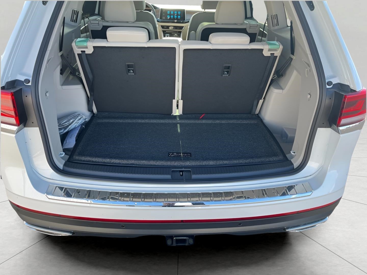 2026 Volkswagen Atlas 2.0T SE w/Technology 4MOTION