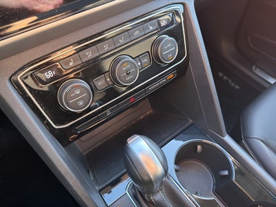 2023 Volkswagen Atlas 3.6L V6 SE w/Technology 4MOTION