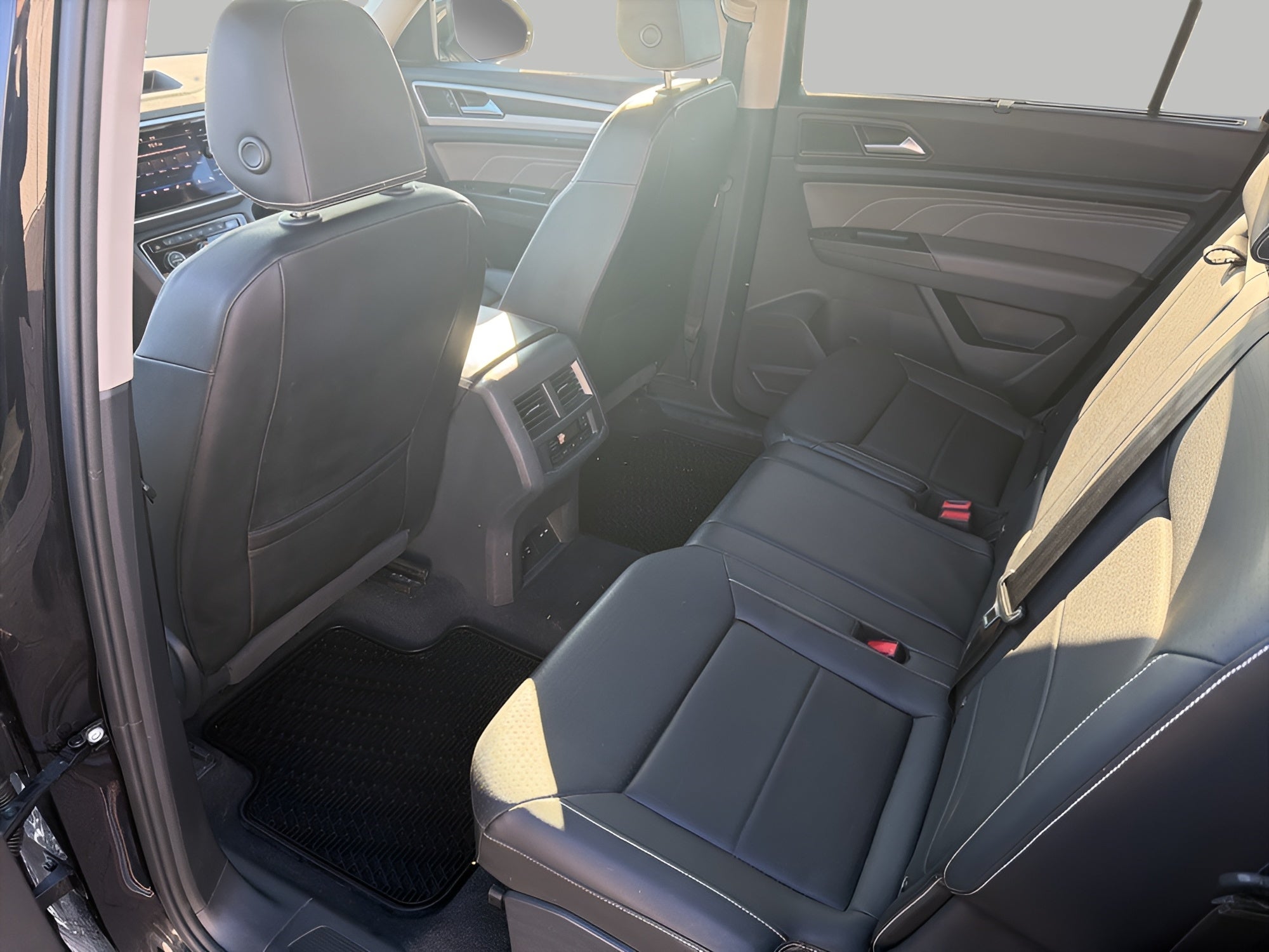 2023 Volkswagen Atlas 3.6L V6 SE w/Technology 4MOTION