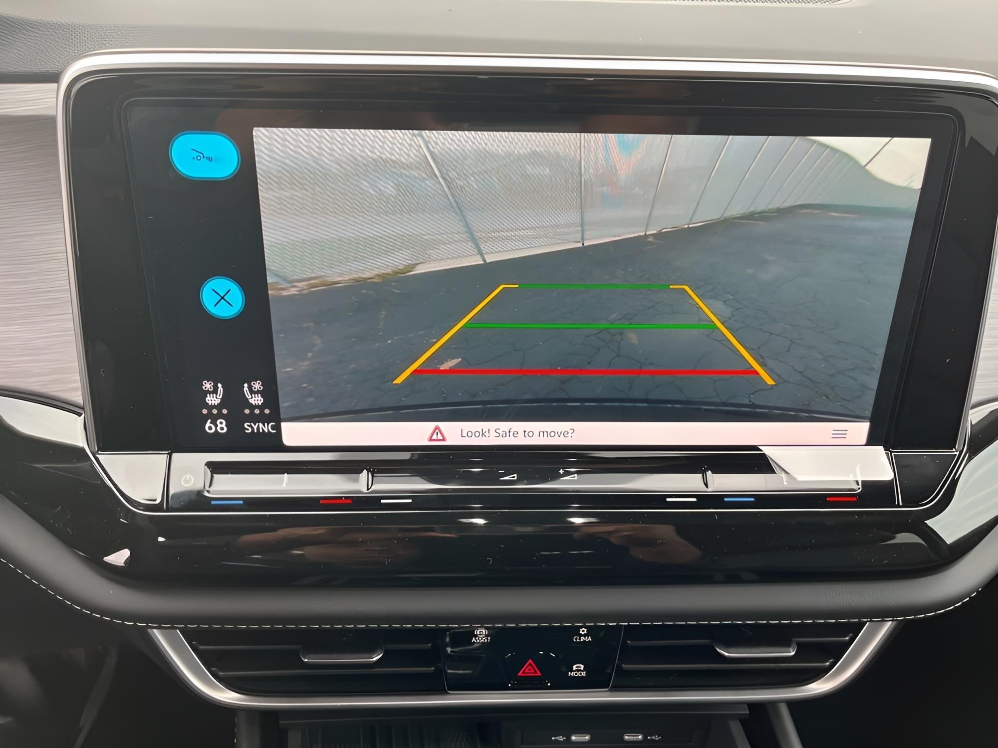 2026 Volkswagen Atlas Cross Sport 2.0T SE 4MOTION