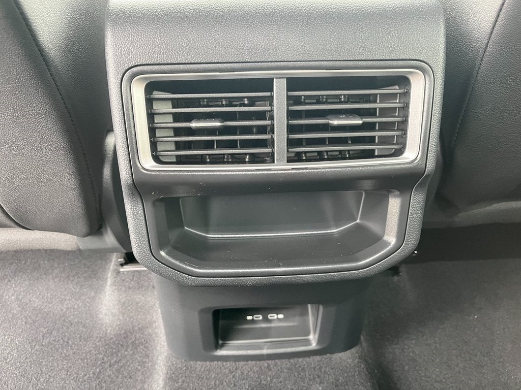 2026 Volkswagen Atlas Cross Sport 2.0T SE 4MOTION