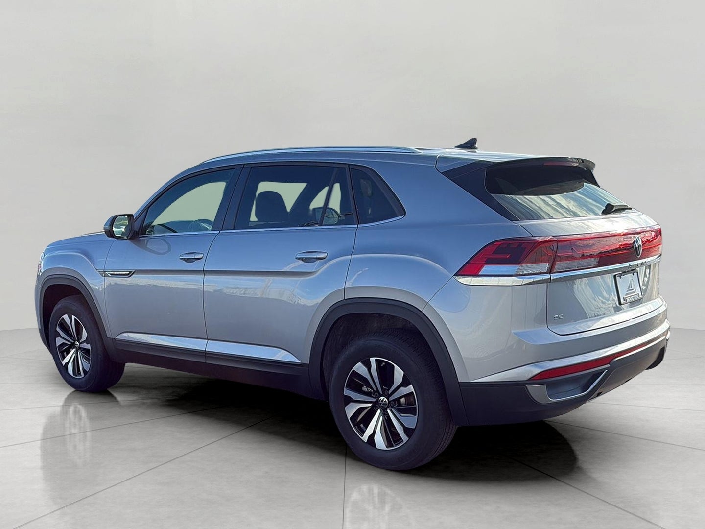2026 Volkswagen Atlas Cross Sport 2.0T SE 4MOTION